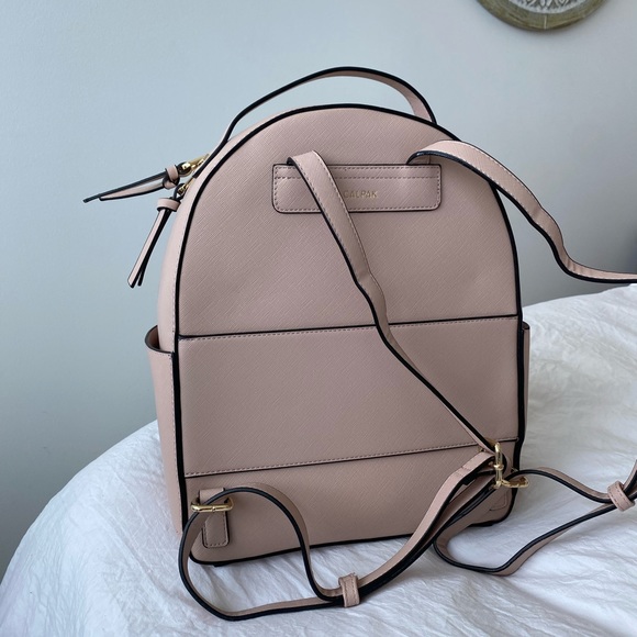 Calpak Kaya backpack - stone - Picture 7 of 8